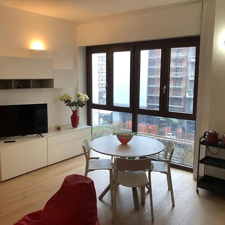 Music House - Carozzi Apartman